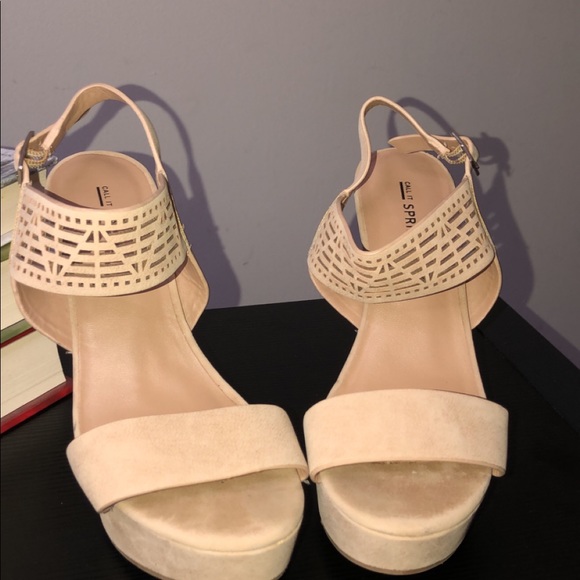 Call It Spring Wedges - Picture 2 of 6